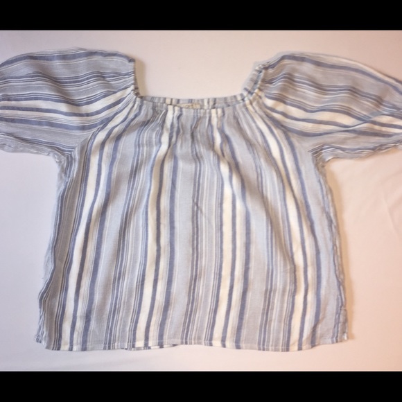 Ann Taylor Loft - Off the Shoulder Boho Top - Picture 5 of 6